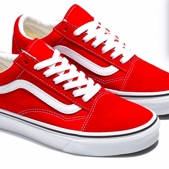 VANS - Picture 1 of 1